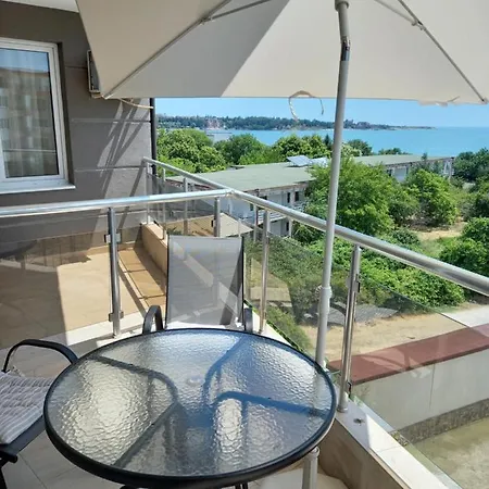 Salvia Apartment *